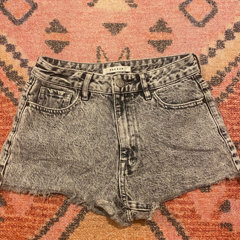 Black pacsun high rise festival shorts